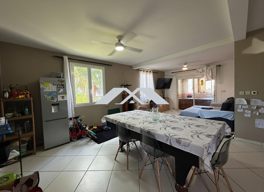 Vente Maison Maison familiale sur mont vert ST PIERRE Saint-pierre