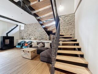  Maison � vendre 9 pi�ces 210 m�