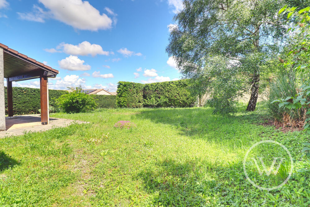 Maison T4 de 99m² avec garage, sur une parcelle de 1300m², Ch?