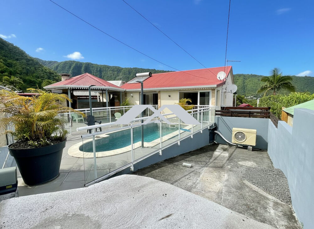 Maison T5 meublée avec piscine - Entre Deux