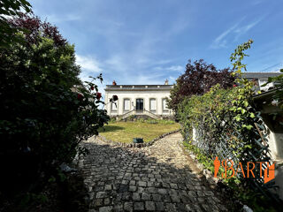  Maison à vendre 15 + pièces 480 m²