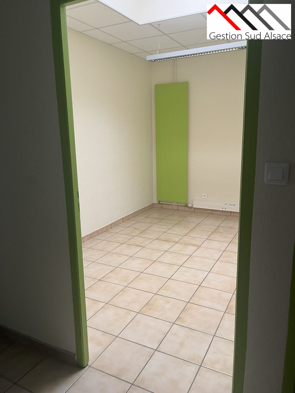   Immobilier Professionnel à louer Saint-Louis Saint-louis