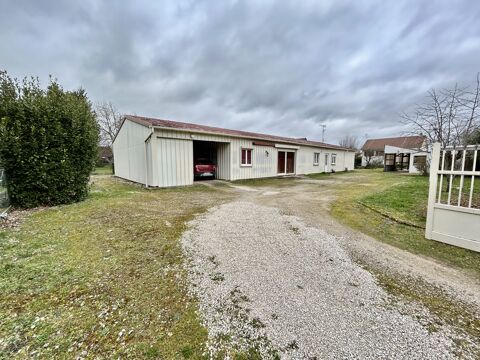   Maison Individuelle 196,00 m�, terrain 1556,00 m� Maison - 8 pi�ce(s) - 196 m�