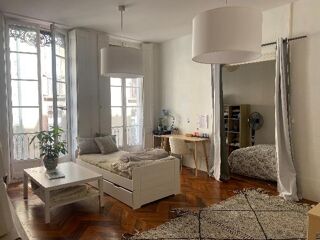  Appartement à louer 2 pièces 48 m²