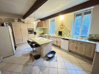  Maison � vendre 8 pi�ces 250 m�