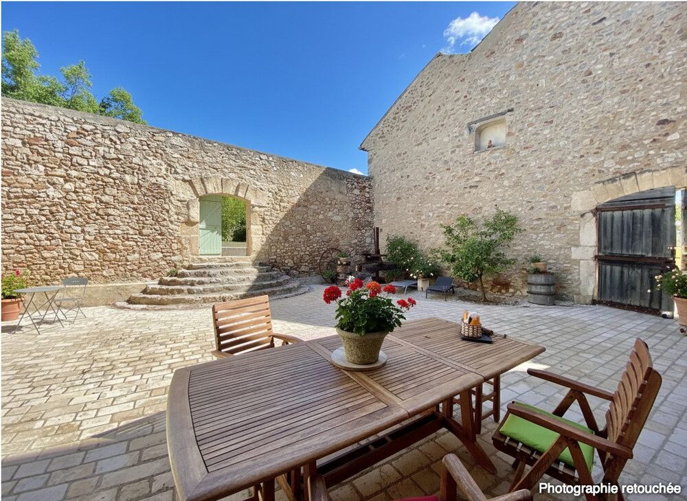 Vente Maison Maison de Maître avec jardin Montouliers