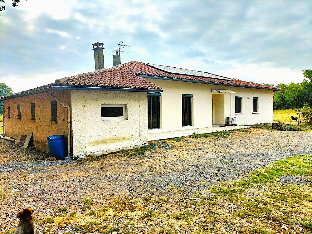 Vente Maison Proche de Plaisance du Gers, Maison T5/6 de plain-pied rénovée Saint-aunix-lengros