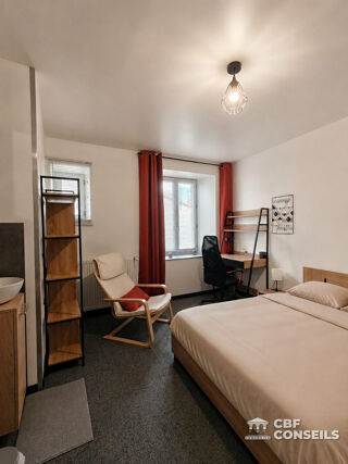  Immeuble à vendre 213 m²