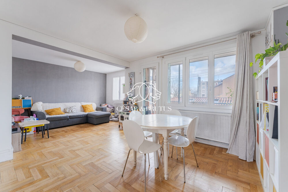 Appartement 3 pièces 67 m² · à Lyon 8 · 67 m² · 175 000 €