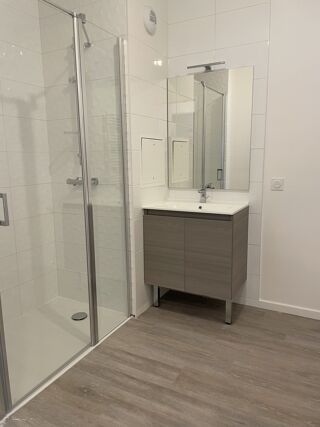  Appartement à louer 3 pièces 65 m²