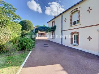  Maison à vendre 9 pièces 246 m²