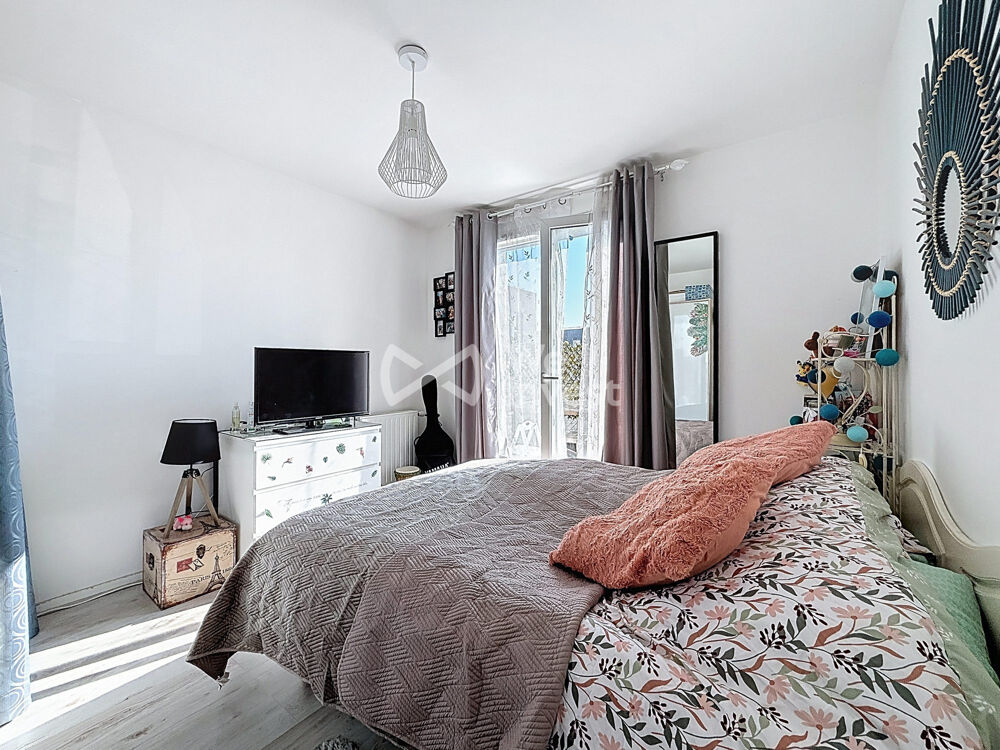 Vente Appartement VILLENOY- R�sidence r�cente - 600m gare de Meaux - F3 avec jar Villenoy