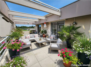  Appartement à vendre 6 pièces 143 m²