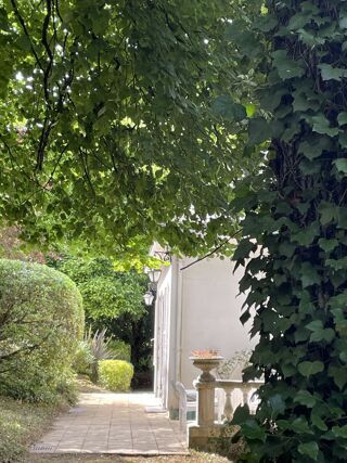  Maison � vendre 7 pi�ces 212 m�