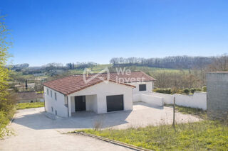  Maison à vendre 8 pièces 254 m²