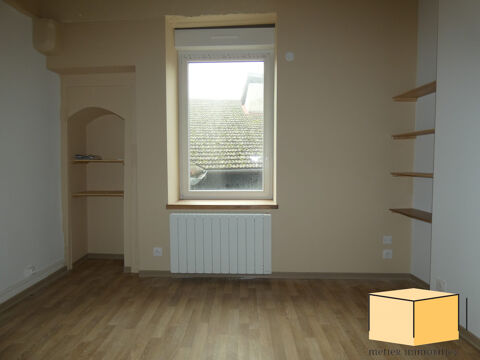   Studio en plein centre-ville de BELLEY (01300) Appartement - 1 pièce(s) - 21 m²