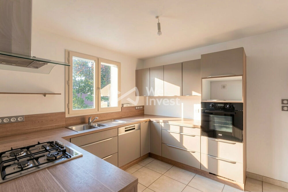 Vente Maison Maison familiale 5 pièces – 128,61 m² habitables (163 m² au Villefontaine