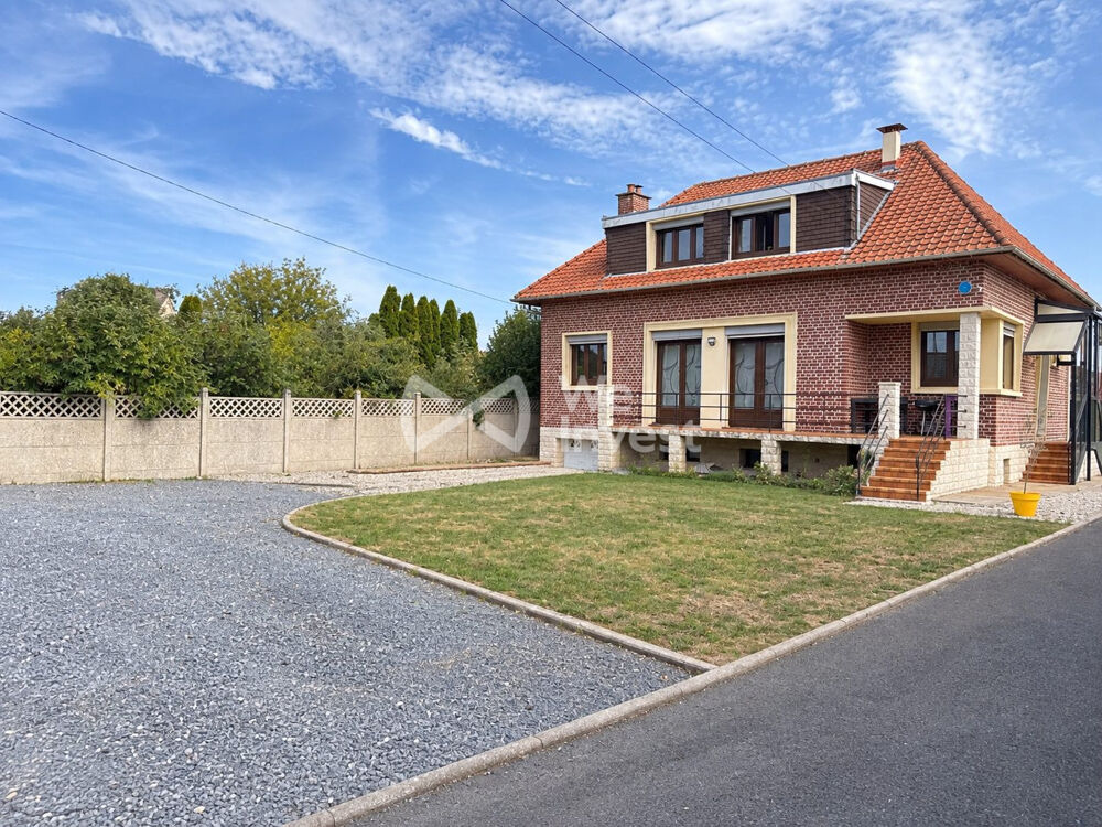 Maison individuelle rénovée avec sous-sol complet  Vermelle