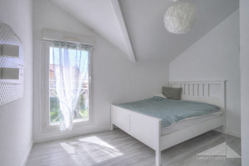 � vendre  Maison Pr�vessin-Mo�ns (01280)