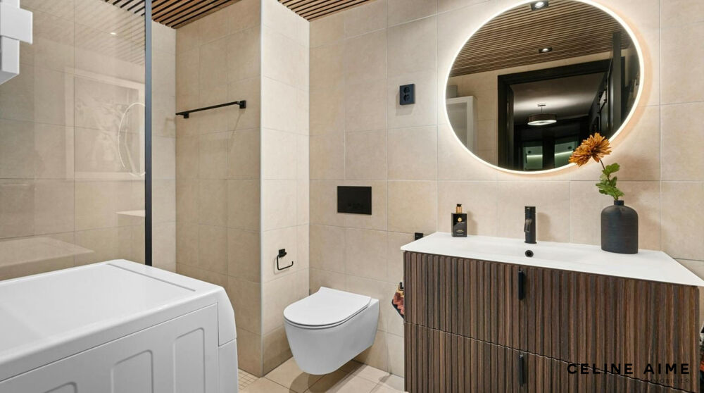 � vendre  Appartement Saint-Laurent-du-Var (06700)