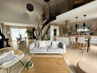 Maison � vendre 5 pi�ces 150 m�