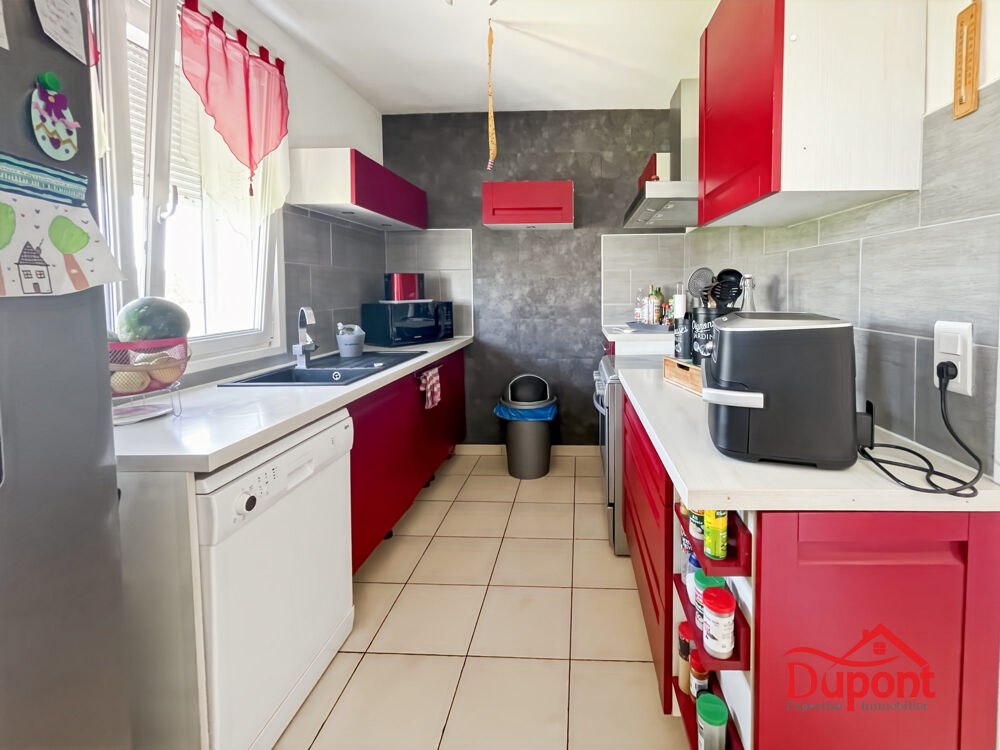 Vente Maison Maison semi individuelle trois chambres, garage et jardin à Gru Grugies