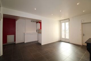  Immeuble � vendre 449 m�