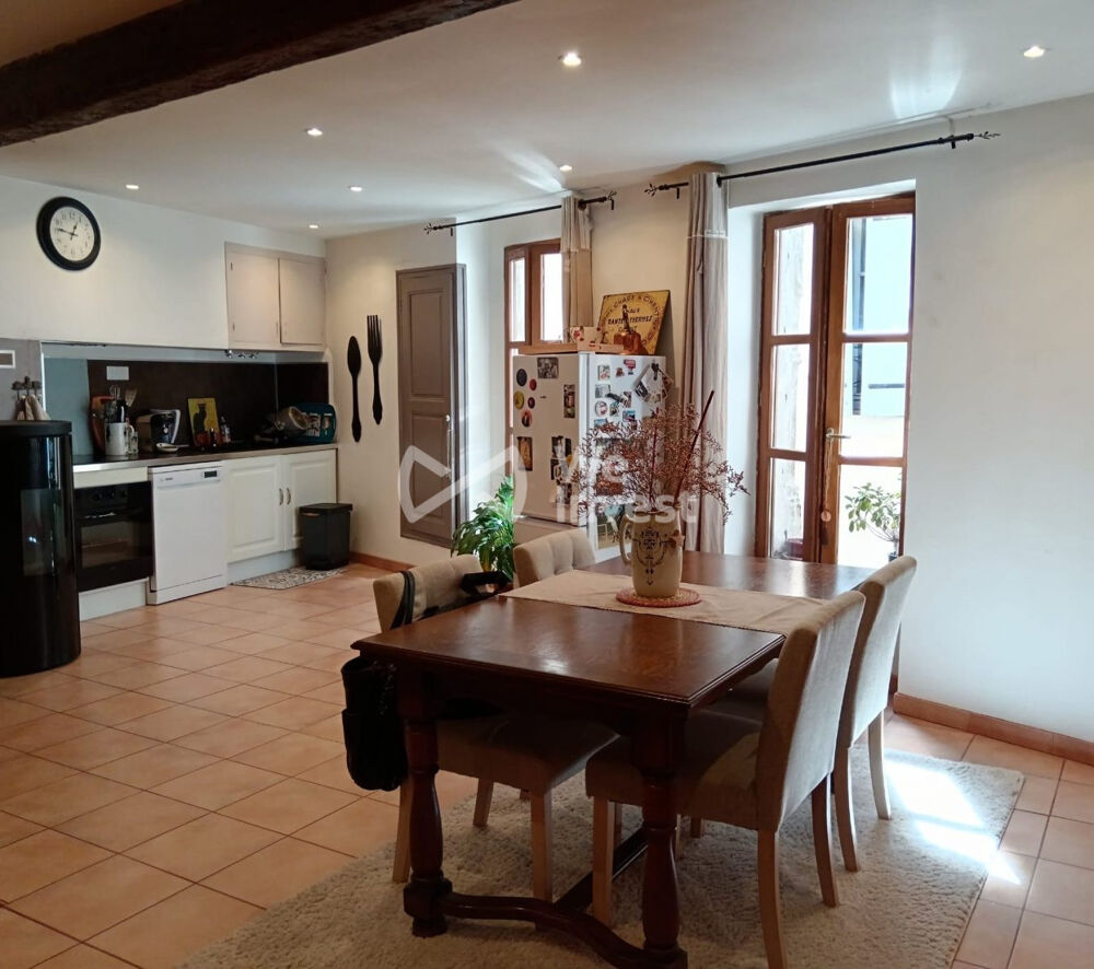 ? À vendre  Charmante maison de village rénovée à Murv
