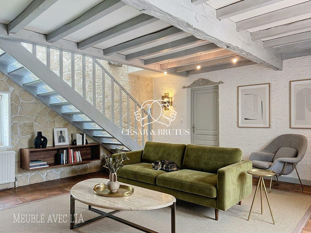Vente Maison Demeure de standing 245 m² à Cordelle : 5 ch, terrain 3 923 m? Cordelle