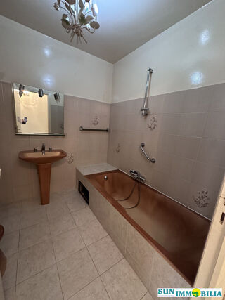  Appartement � vendre 2 pi�ces 65 m�