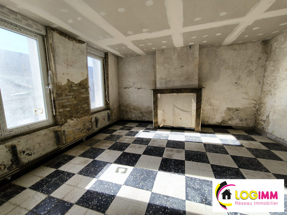 PRÉSEAU  CENTRE DU VILLAGE  49 000 € HAI