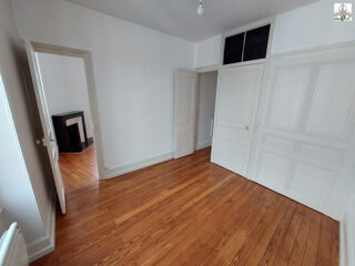  Appartement à louer 3 pièces 55 m²