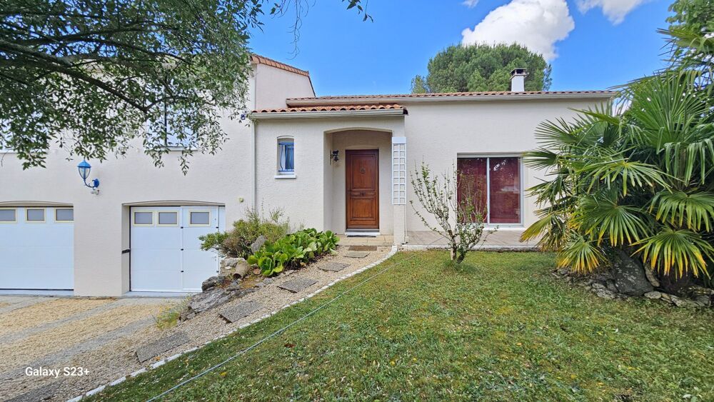 PAVILLON DE 145 M² AVEC JARDIN DE 1210 M²