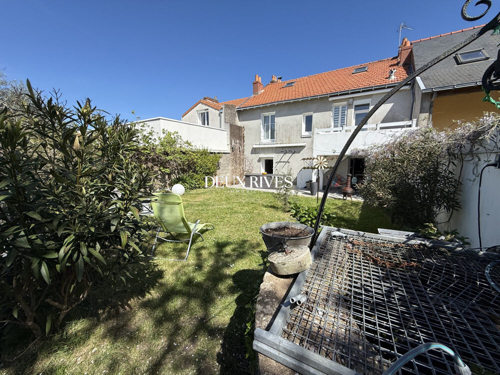 Maison 6 pièces 143 m² · à Nantes · 143 m² · 490 000 €