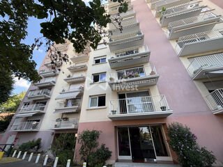  Appartement à vendre 5 pièces 96 m²