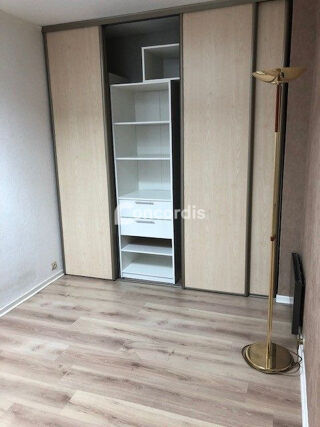  Appartement à louer 3 pièces 58 m²