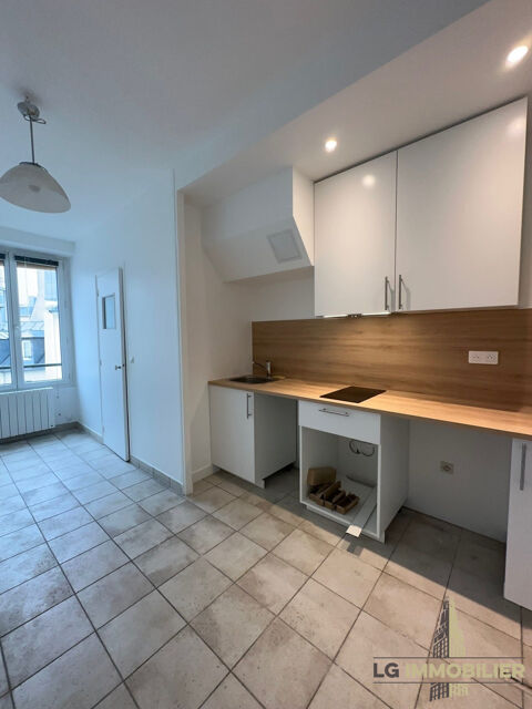   PARIS 6EME - STUDIO AVEC CAVE Appartement - 1 pièce(s) - 37 m²