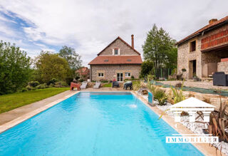  Maison � vendre 8 pi�ces 310 m�