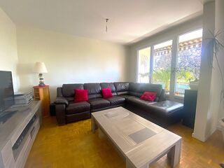 Vente Appartement GRAND APPARTEMENT FAMILIAL AVEC VUE BALCON GARAGE Villefranche-sur-saône