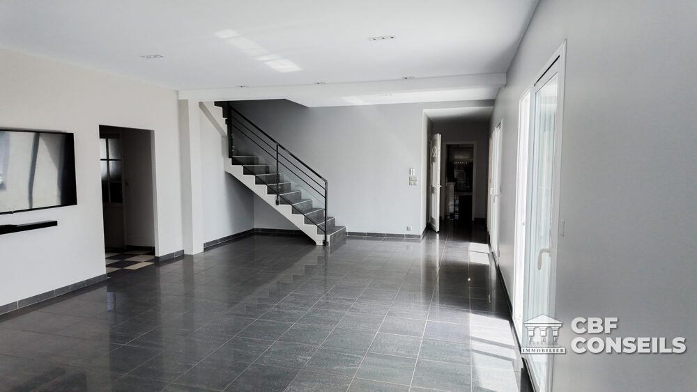 � vendre  Maison Ch�teaugay (63119)