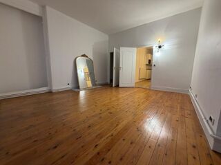  Appartement � vendre 2 pi�ces 81 m�