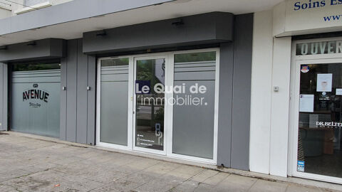   Local Commercial GRENOBLE 61,3 m2 climatisé avec belle vitrine. 