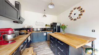  Maison  vendre 8 pices 223 m