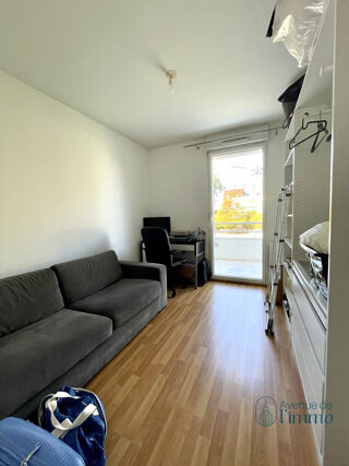  Appartement à louer 3 pièces 65 m²