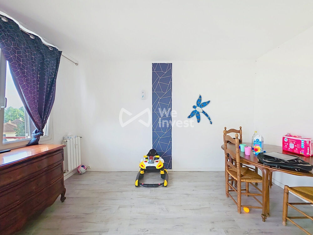 APPARTEMENT F4  75 m² - GARAGE - CAVE - PARKING