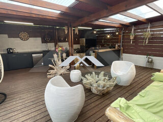  Maison � vendre 8 pi�ces 330 m�