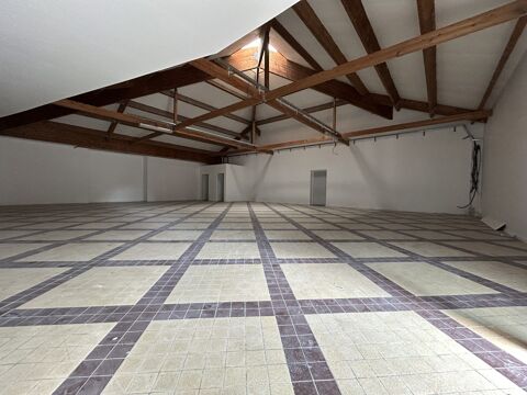 Grand local avec parking 282540 87410 Le palais-sur-vienne