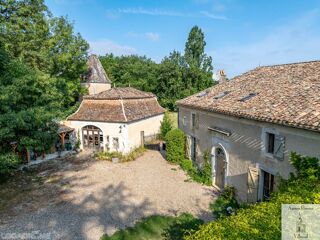  Maison à vendre 11 pièces 388 m²