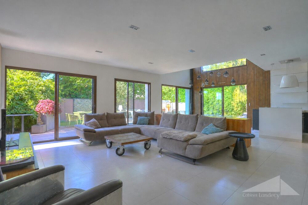 Vente Maison Maison 6 pièces à vendre - Prévessin-Moëns Prévessin-moëns