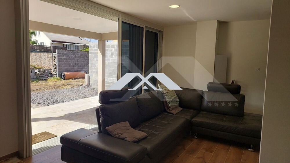 Maison F4 92 m² Saint Joseph
